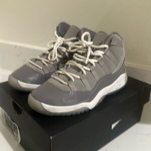 Jordan 11 Retro gray kids